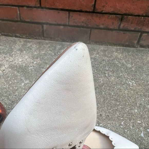 Coach Jill Leather Scalloped Studded Flats White Cream size sz 9.5 - Picture 10 of 10
